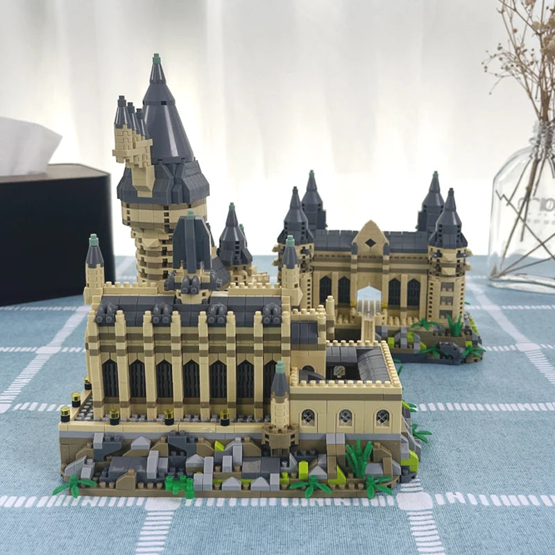 Building Blocks Hogwarts School Castle Set
