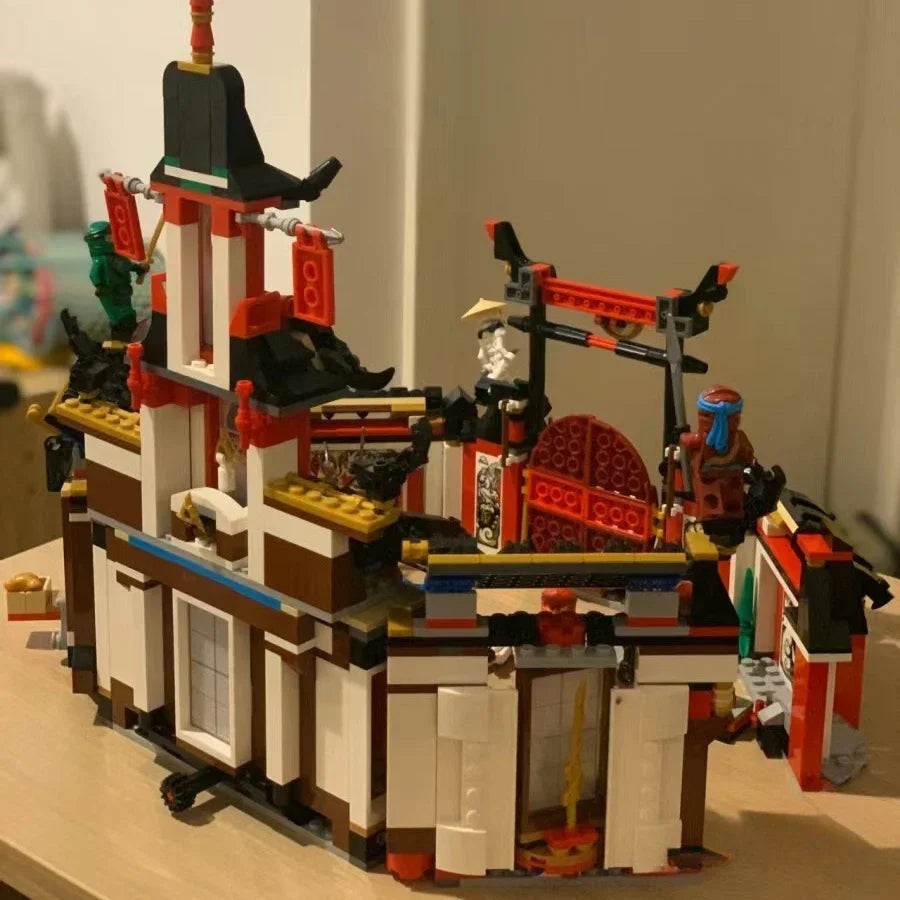 Red House Monastery of Spinjitzu Building Blocks Set